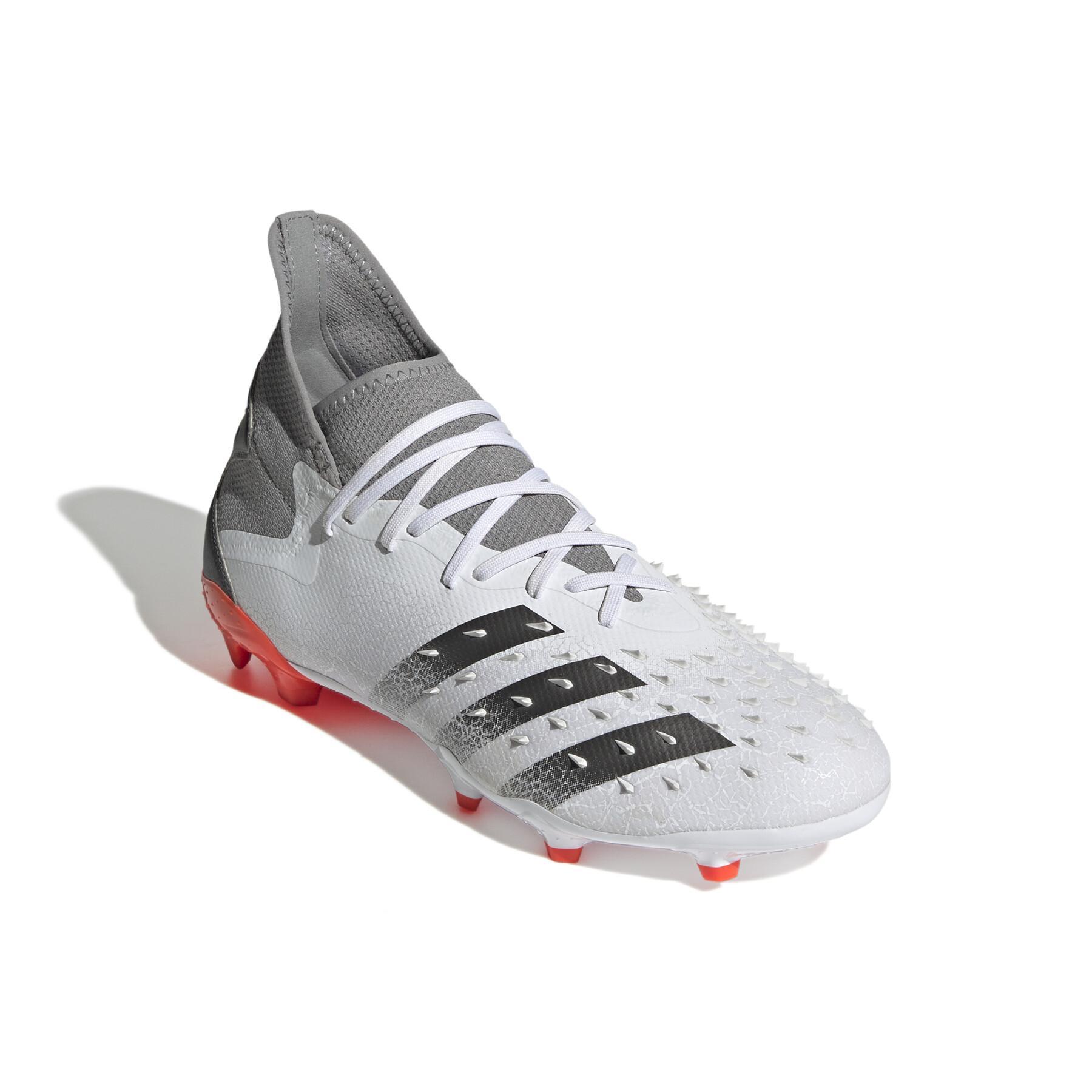 Voetbalschoenen adidas Predator Freak.2 FG - Whitespark