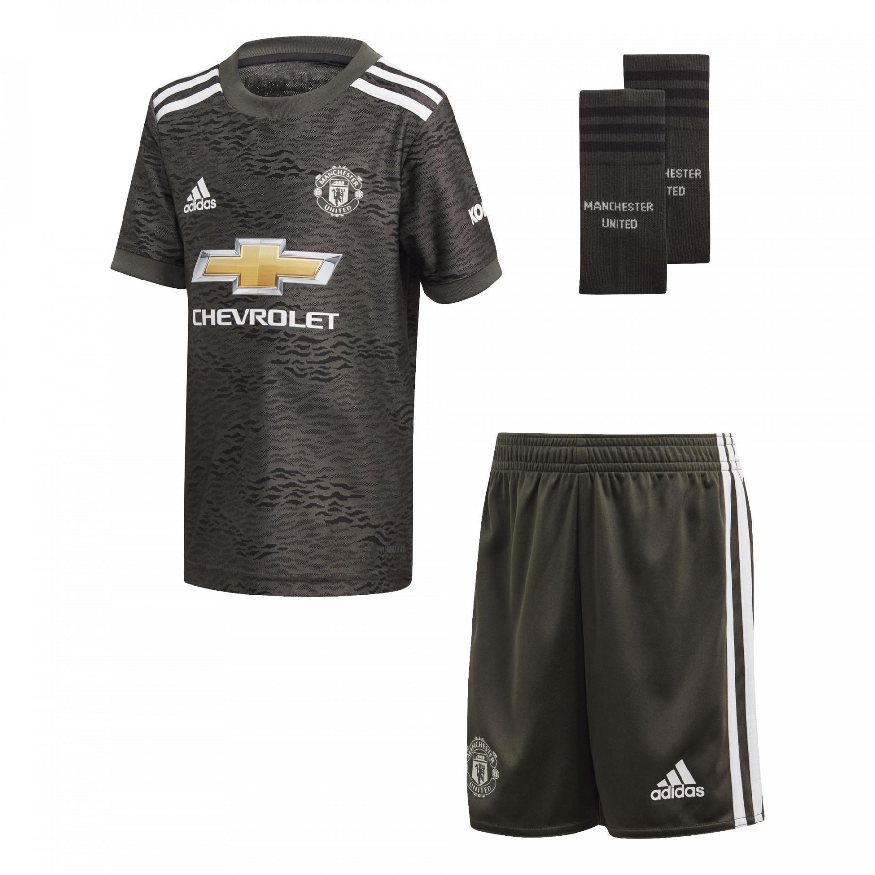 Mini kit kind buiten Manchester United 2020/21