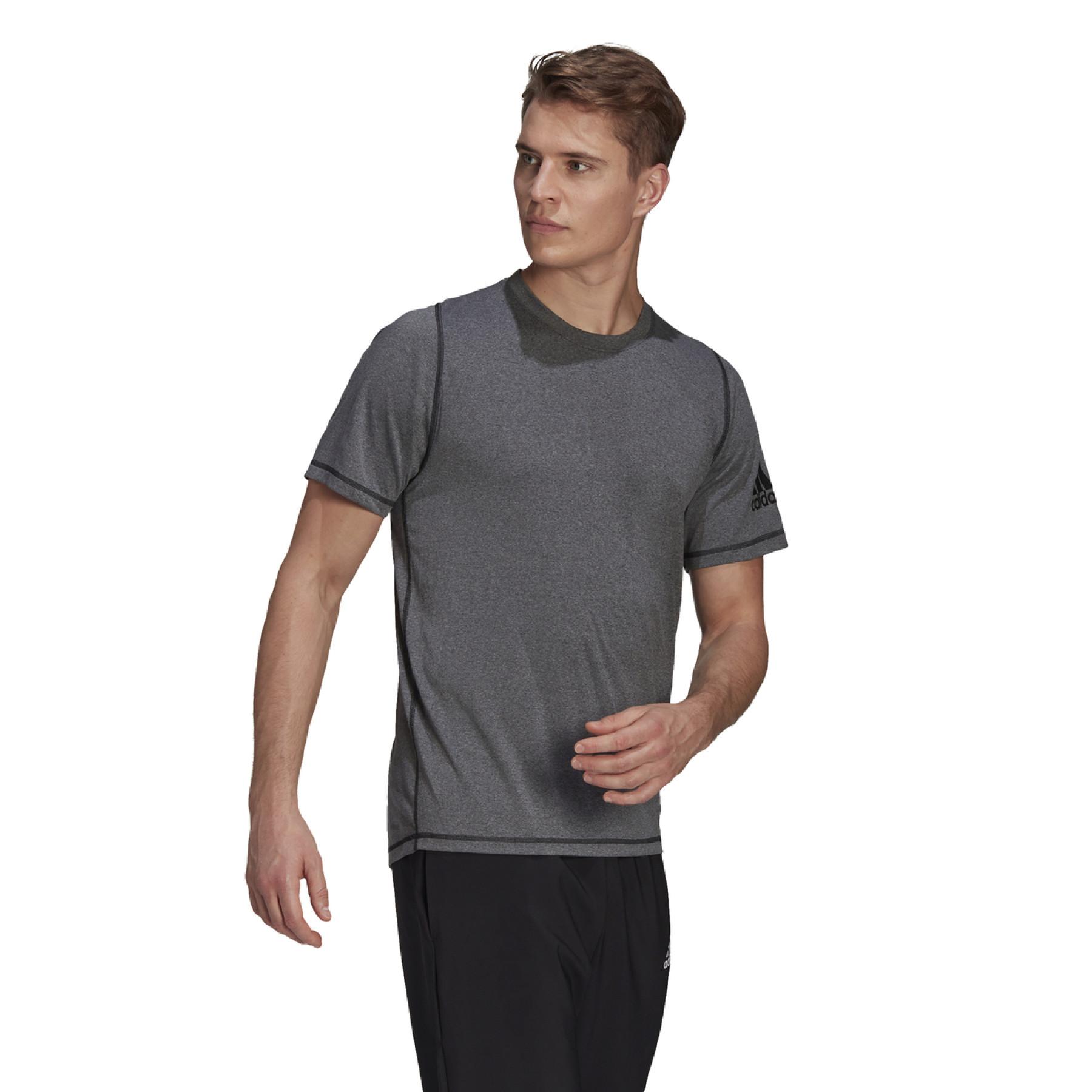 T-shirt adidas D2M 3 Freelift Ultimate HT