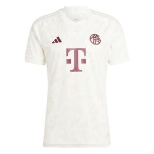 Derde shirt Bayern Munich 2023/24